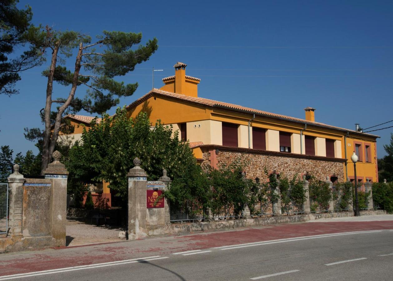 Hotel Restaurante Novella Benassal Exterior foto